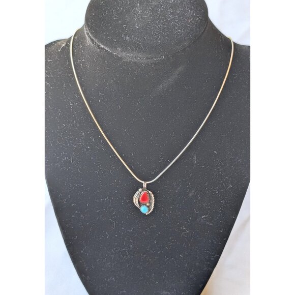 Navajo Sterling Silver Turquoise & Coral Native American Pendant 5.9g Signed PM - Picture 7 of 8